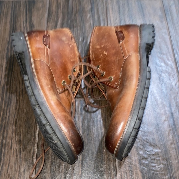 Clarks 1825 brown rubber sole lace up boots - Picture 4 of 6